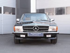 Image 20/23 of Mercedes-Benz 560 SL (1989)
