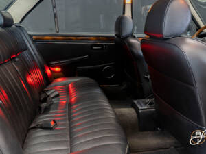 Image 13/22 of Jaguar XJ 12 (1986)