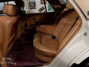 Image 20/50 of Rolls-Royce Silver Spur (1988)