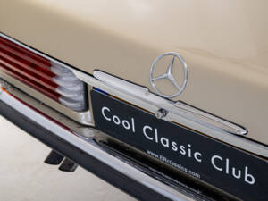 Image 36/43 de Mercedes-Benz 350 SL (1978)