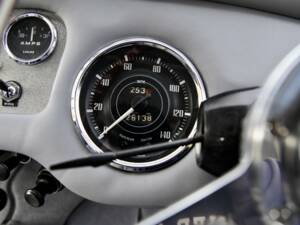 Bild 44/50 von Daimler SP 250 (1963)