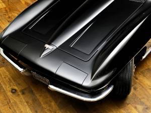 Image 21/25 de Chevrolet Corvette Sting Ray Convertible (1964)