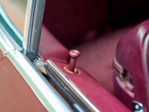 Bild 100/200 von Cadillac Coupe DeVille (1968)