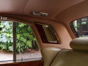 Imagen 26/32 de Rolls-Royce Silver Shadow II (1978)