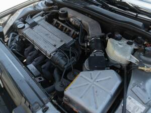 Image 50/50 de Alfa Romeo 164 2.0 (1991)