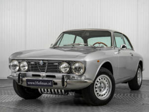 Bild 3/50 von Alfa Romeo 2000 GT Veloce (1975)