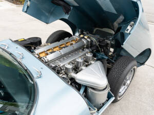 Afbeelding 64/79 van Jaguar E-Type 4.2 (1967)