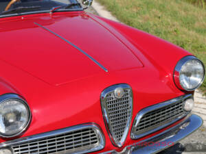 Imagen 33/42 de Alfa Romeo Giulietta Sprint 1300 (1965)