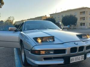 Image 6/7 of BMW 850i (1992)