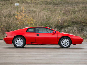 Afbeelding 5/37 van Lotus Esprit (1988)