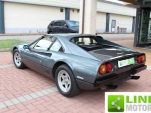 Imagen 3/10 de Ferrari 208 GTB Turbo (1984)