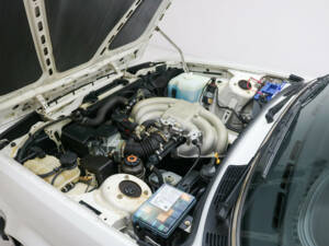 Imagen 10/22 de BMW 325i (1989)