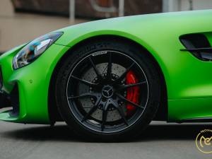 Image 10/20 of Mercedes-AMG GT-R (2018)