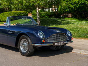 Bild 11/28 von Aston Martin DB 6 Mk II Volante (1970)