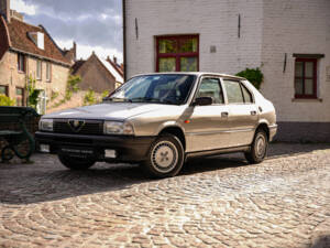 Imagen 1/39 de Alfa Romeo 33 - 1.3 S (1987)