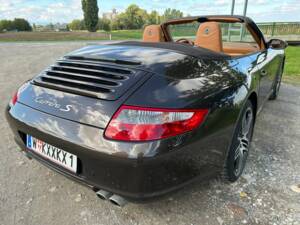 Image 5/7 de Porsche 911 Carrera S (2008)