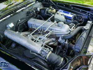 Image 32/52 de Mercedes-Benz 220 SE b (1963)