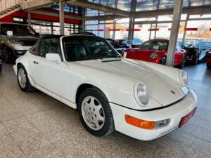 Image 5/20 of Porsche 911 Carrera 2 (1990)