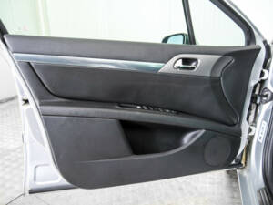 Image 24/50 of Peugeot 407 2.0 SW (2006)