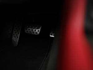 Image 47/51 of Jaguar XKR (2003)