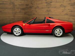 Bild 7/19 von Ferrari 328 GTS (1989)