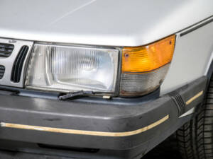 Image 22/42 of Saab 900 Turbo (1984)