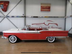 Afbeelding 30/31 van Ford Fairlane Skyliner (1959)