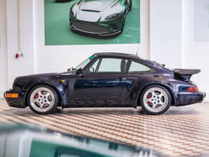 Image 3/37 de Porsche 911 Turbo 3.6 (1993)