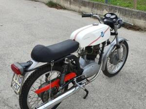 Image 9/18 of MV Agusta DUMMY (1971)