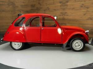 Image 9/19 de Citroën 2 CV 6 (1983)
