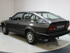 Imagen 7/15 de Alfa Romeo GTV 2.0 (1983)