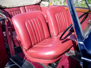 Afbeelding 21/45 van Bentley Mark VI Vanden Plas DHC (1947)