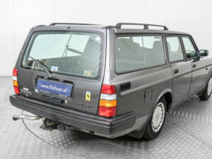 Bild 26/50 von Volvo 245 Super Polar (1993)