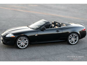 Image 12/37 of Jaguar XK 4.2 (2006)