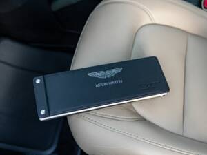 Image 49/50 of Aston Martin Cygnet (2013)