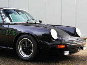 Image 17/67 de Porsche 911 2.7 S (1977)