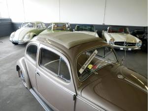 Immagine 14/27 di Volkswagen Beetle 1200 Standard &quot;Oval&quot; (1955)
