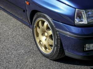 Imagen 6/49 de Renault Clio I Williams (1994)