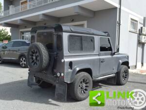 Bild 4/10 von Land Rover Defender 90 (1997)