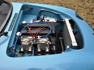 Image 37/44 of Lotus Elan (1965)