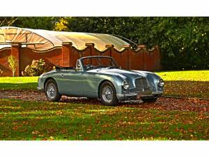 Immagine 1/50 di Aston Martin DB 2&#x2F;4 Mk I Vantage Convertible (1952)