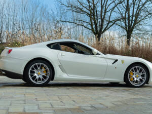 Imagen 7/50 de Ferrari 599 GTB Fiorano (2008)