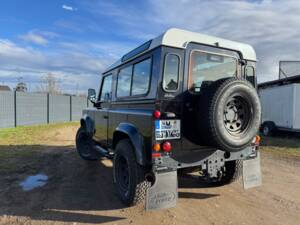 Image 1/19 of Land Rover Defender 90 (2011)