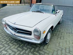 Immagine 4/12 di Mercedes-Benz 280 SL (1970)