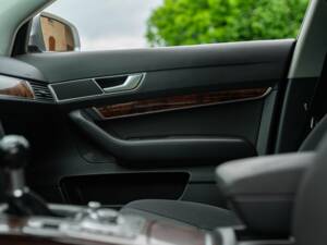 Bild 30/50 von Audi A6 2.7 T allroad quattro (2006)