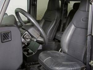 Image 17/20 of Land Rover Defender 110 (2016)