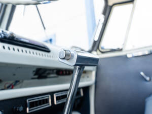 Image 48/89 de Volkswagen T1 Samba (1966)
