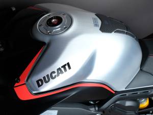 Bild 12/13 von Ducati DUMMY (2018)