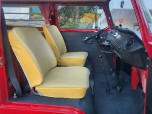 Image 5/12 of Volkswagen T2a Kleinbus (1969)