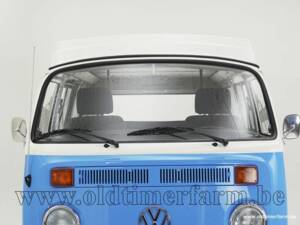 Image 10/15 of Volkswagen T2b Camper (1973)